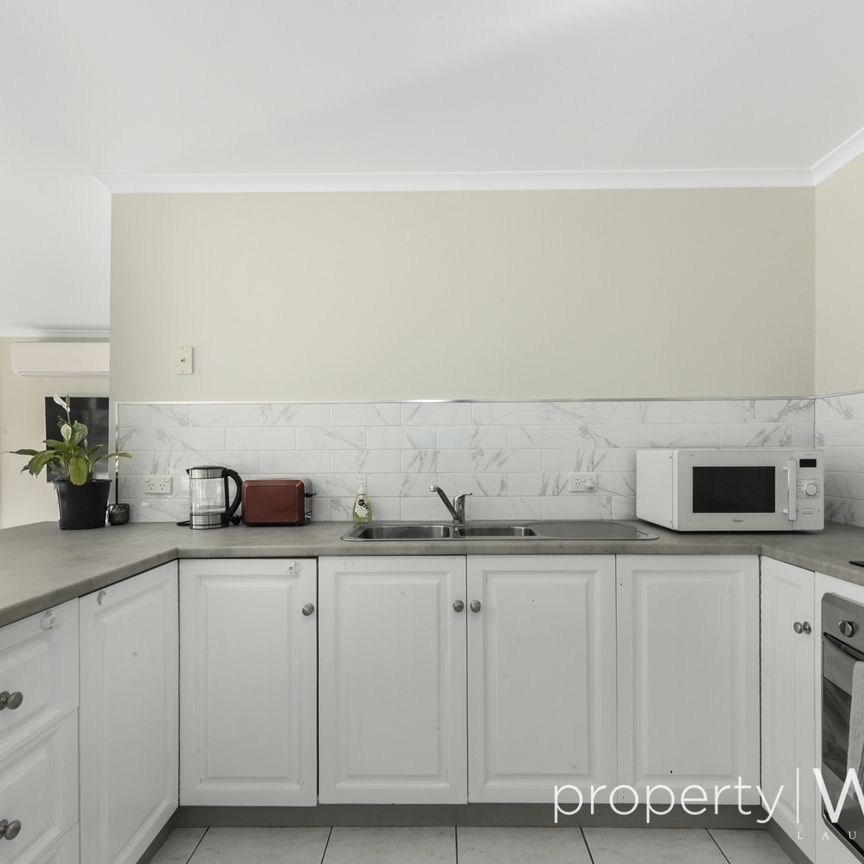 2/152 Blackstone Road - Photo 1