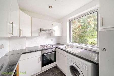Gomshall Gardens, Kenley, CR8 - Photo 2