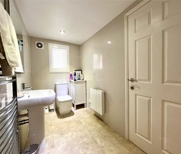 Randall Farm, Gabriel Spring Road, Fawkham, DA3 8PJ - Photo 5