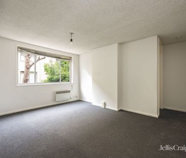 Location Location! - Photo 1