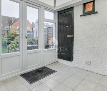 Victoria Road, Walton On The Naze - Photo 1