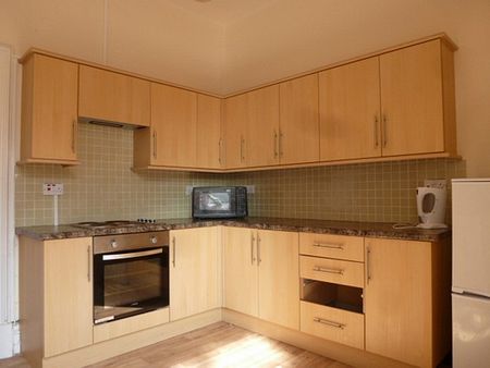 Large one double bedroom, Worcester, City Centre - Photo 2