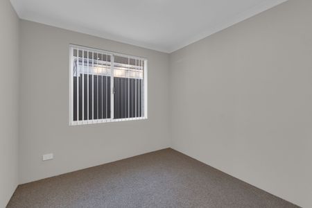 Four Bedroom Home in Waroona - Photo 4