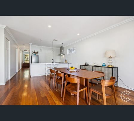 3 York Street, Beaconsfield, WA 6162 - Photo 1