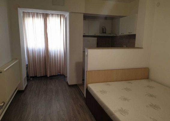 250 euro! Garsoniera Nicolina , totul nou, parter - Fotografie 1