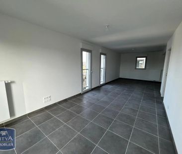 Appartement à louer 3 pièces 75.8m² - Photo 1