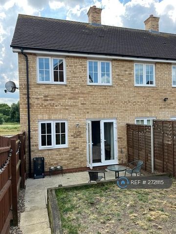 2 bedroom end of terrace house to rent - Photo 3