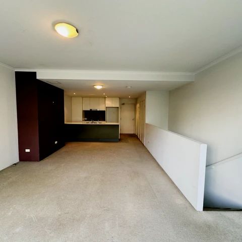 4 Hutchinson Walk, Sydney - Photo 1