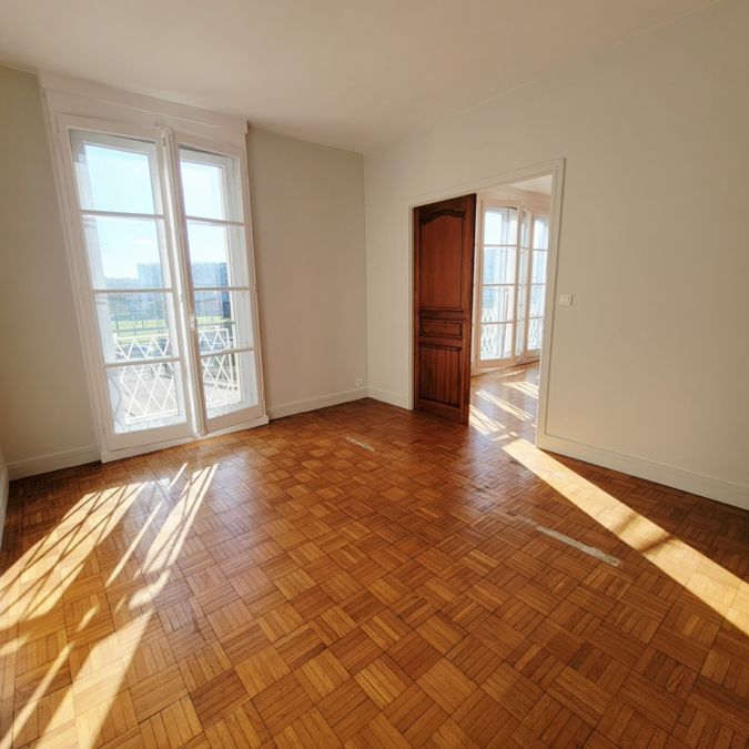 Location Appartement 5 pièces 127m² - Photo 1