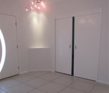 41 Minaret Way, Mount Louisa QLD 4814 - House For Rent | Domain - Photo 2