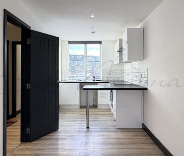 Winchester Road, London, E4 - Photo 6