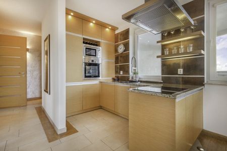 Apartament z basenem i sauną w samym sercu Poznani 59.3 m² - Zdjęcie 5