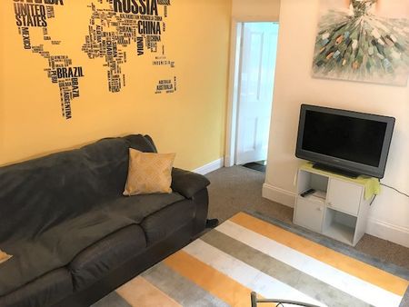 Room 5 – Fosse Road North, LE3 5RS - Photo 2