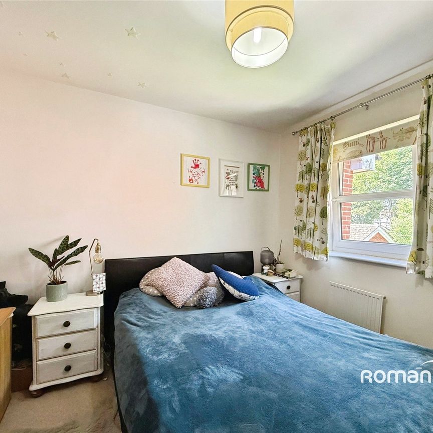 2 bedroom property to rent - Photo 1
