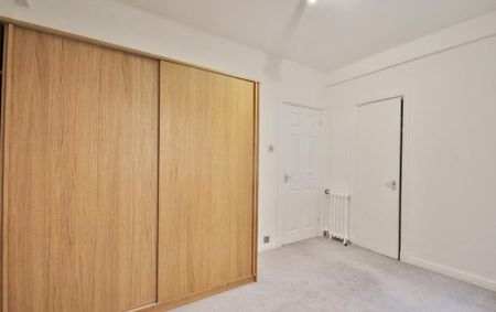 Baker Street, NW1, London - Photo 2