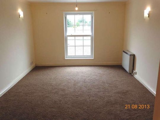 Ryleyfield Road, Milnthorpe, LA7 - Photo 1