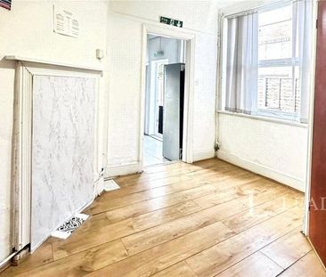 1 bedroom in a house share to rent - Photo 6