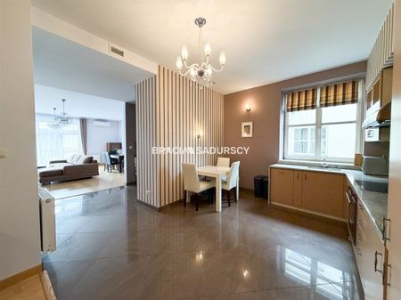 Przestronne 106m przy Rynku, ochrona 24/7, parking - Фото 4