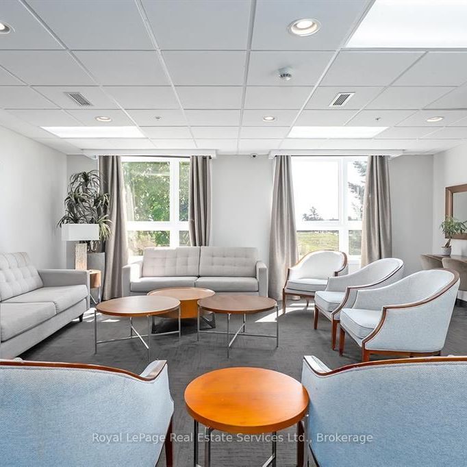 For Lease - 5010 Corporate Drive Unit# 405, Burlington, Ontario - Photo 1