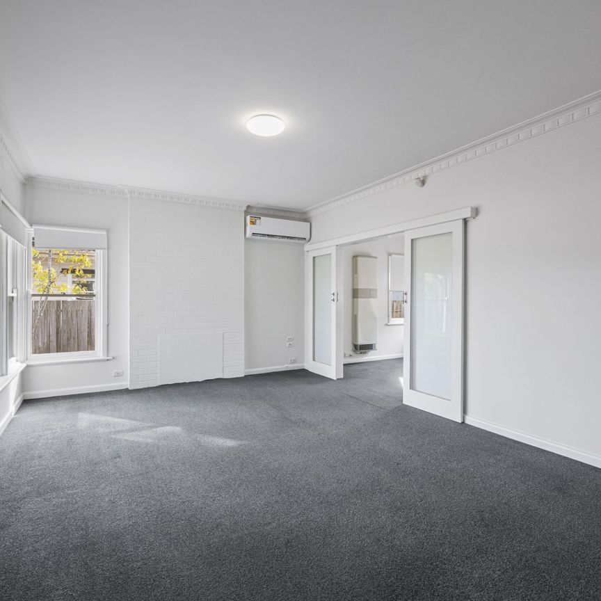 18 Cuthberts Rd, Alfredton VIC 3350 - Photo 1