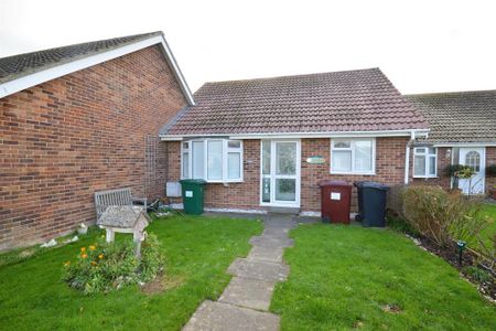 2 bedroom terraced bungalow to rent - Photo 5
