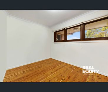 7 Gona Street, Holsworthy, NSW 2173 - Photo 4