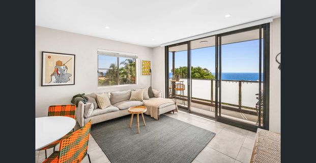 Sunlit Coastal Haven with Spectacular Ocean Views - Photo 1