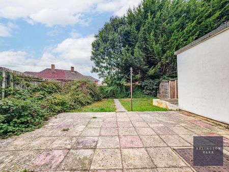 4 bedroom terraced house to rent - Photo 2