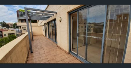 Large 1 bedroom in fantastic location in Pyrmont. - Photo 4