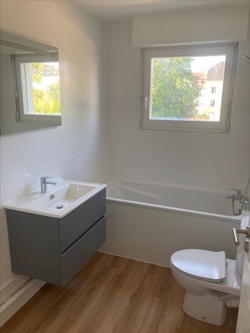 Location Appartement 2 pièces 40m² - Photo 3