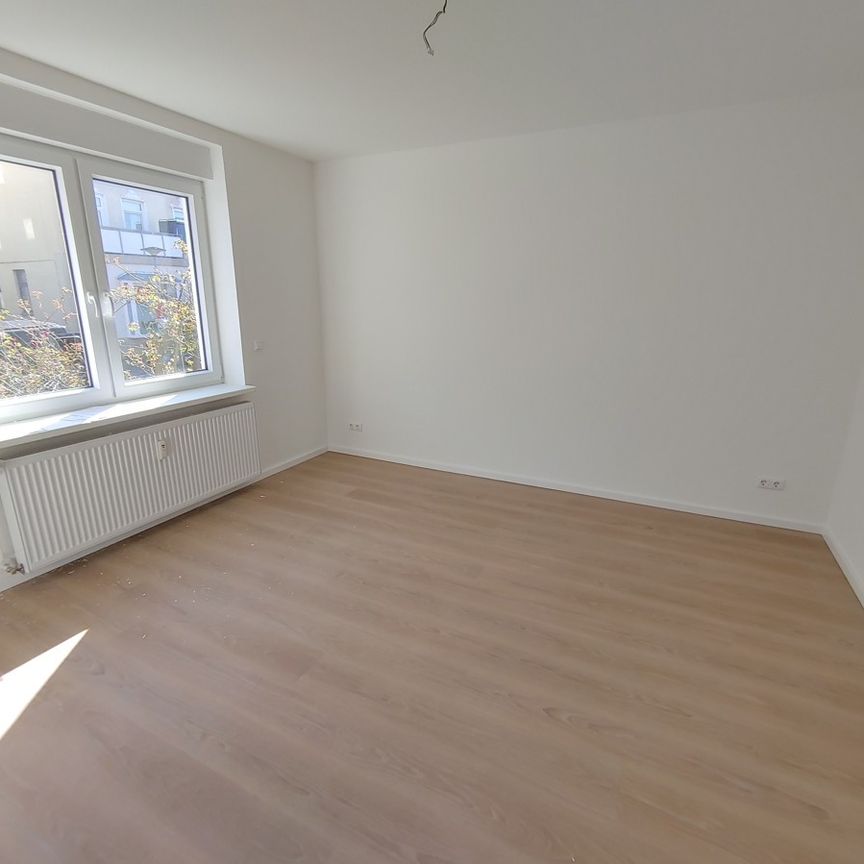 Sanierte 2 Zimmer-Wohnung mit Terrasse in zentraler Lage in Lübeck-St. Jürgen/Nä ... - Photo 1