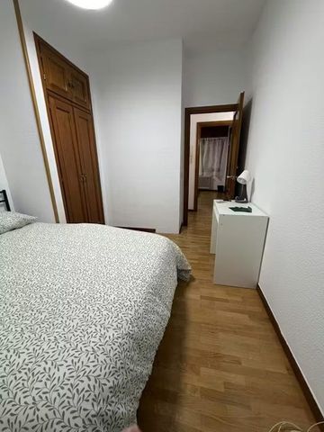 Calle de la Infanta Mercedes, Madrid, Community of Madrid 28020 - Photo 3