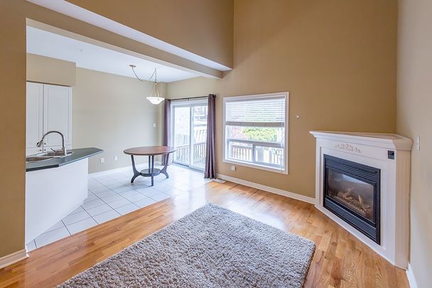 For Lease - 26 Thornbush Court, Richmond Hill, Ontario - Photo 1