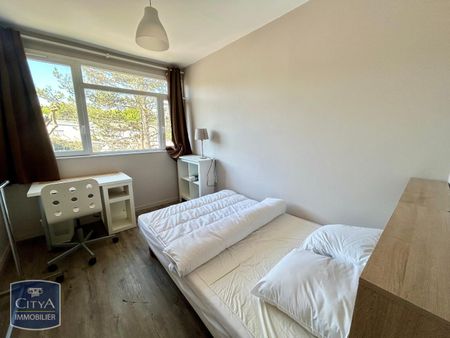 Location Appartement 4 pièces 73m² MONT ST AIGNAN 76130 - Photo 5