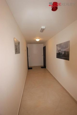 Pronájem bytu 2+kk 61 m2 - Fotografie 5
