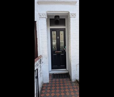 Room in a Shared House, Wakefield St, N18 - Photo 5