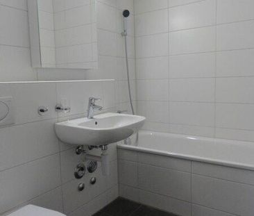 Seeking tenants for a one-room apartment in Biel/Bienne - Foto 2