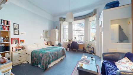 studio property to let - Photo 5