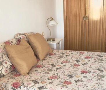 Estudio de alquiler en Avenida de la Reina Mercedes, 1, Sector Sur ... - Photo 4