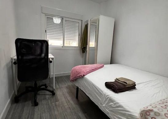 Calle Magistrado Salvador Barbera, Málaga, Andalusia 29010