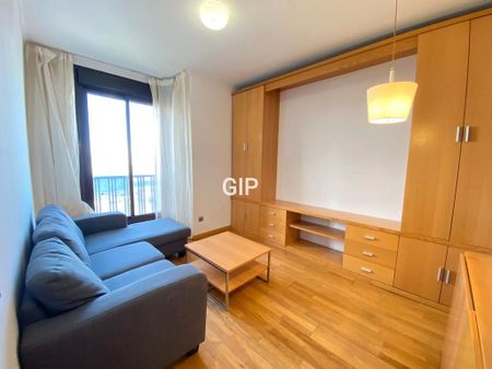 Apartamento de alquiler en Calle de Samaniego, 12, Rejas - Photo 5