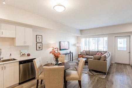 Element Townhomes in Prairie Pointe — 2 Bedroom Upper Inner Townhome - Photo 4
