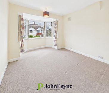 3 bedroom end of terrace house to rent - Photo 3