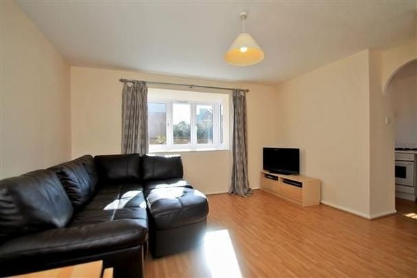 2 Bed Flat, Crosslet Vale, SE10 - Photo 1
