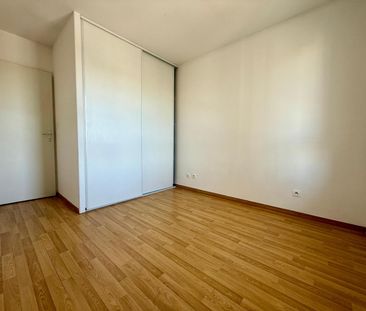 Location Appartement 3 pièces 67m² ST SEBASTIEN SUR LOIRE 44230 - Photo 4