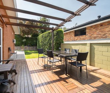 North Curl Curl, 12 Burilla Avenue - Photo 5