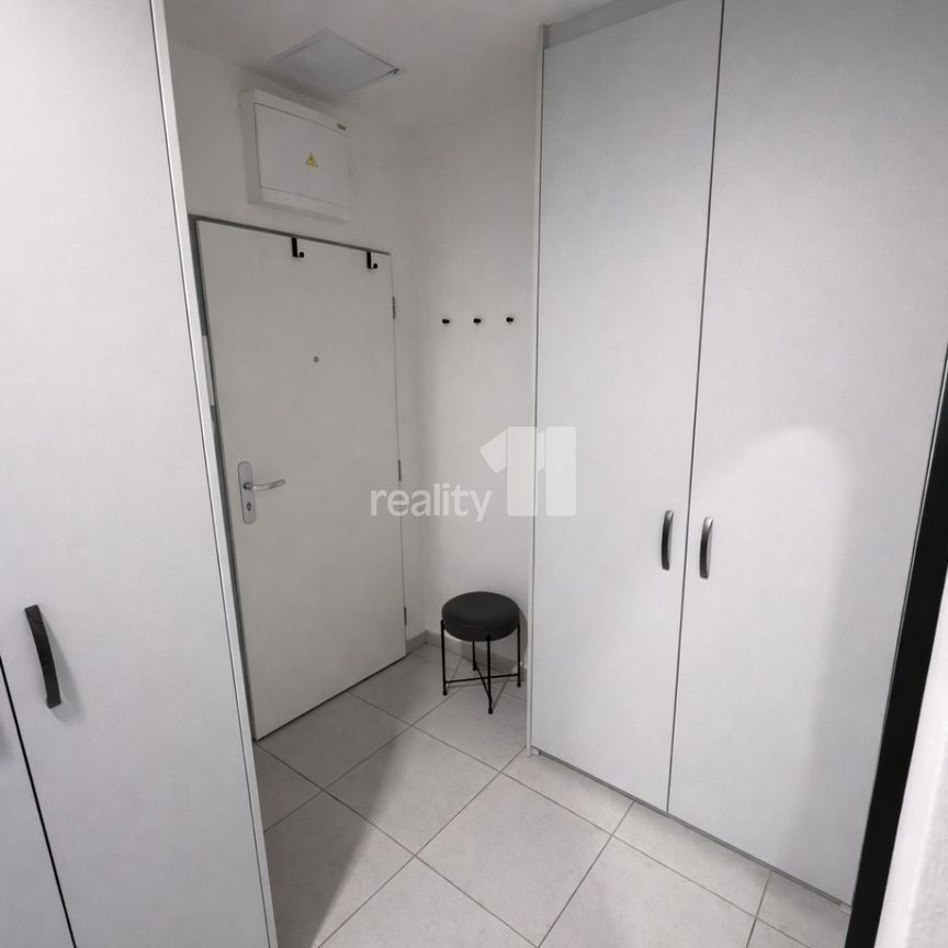 Pronájem bytu 2+kk 49 m² - Photo 1