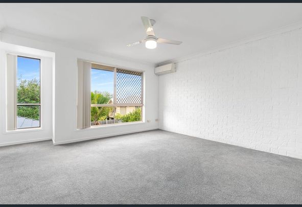 Cosy Place To Call Home, 2 Bed 1 Bath 1Car - Photo 1