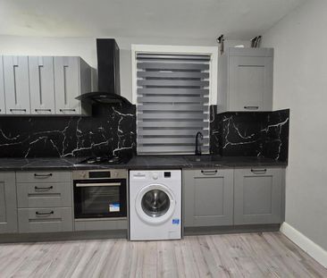 Chandos Road N17, London - Photo 3