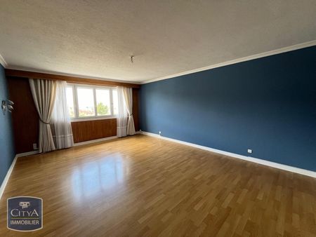 Location Appartement 5 pièces 102m² BOURGES 18000 - Photo 2